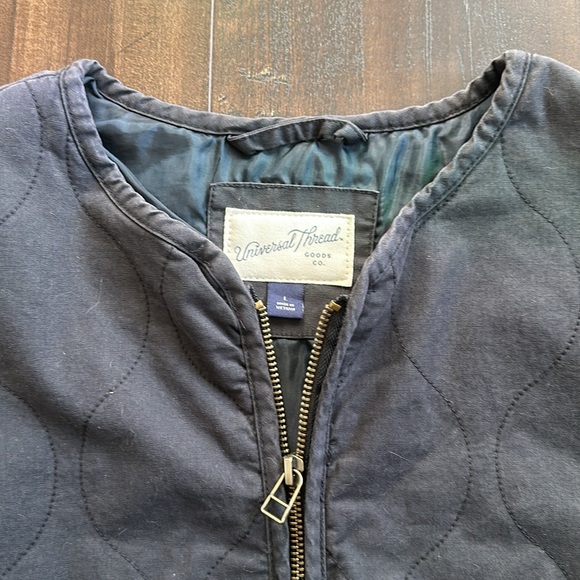 Jacket - Picture 4 of 6